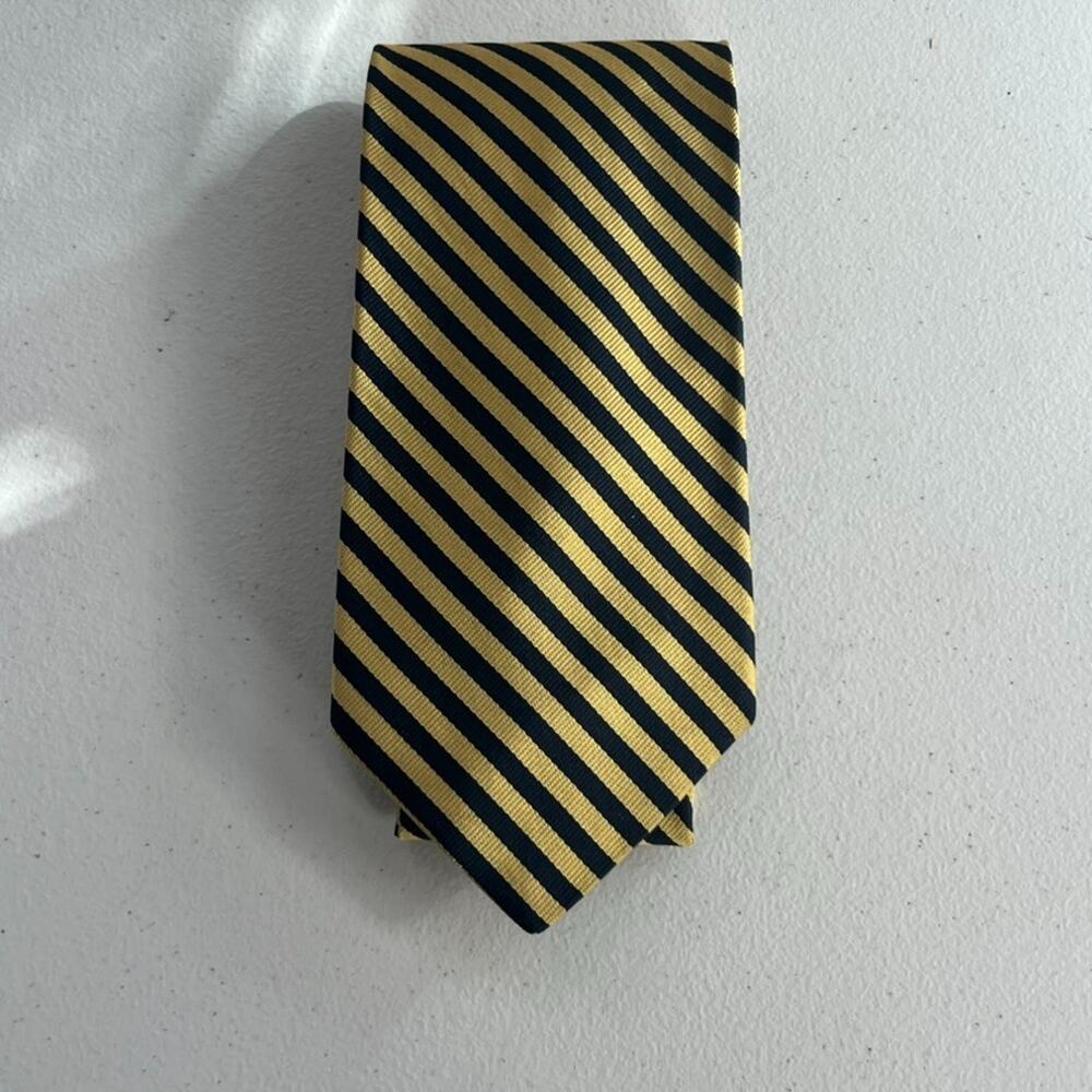 Brooks Brothers Makers Men's Neck Tie All Silk Striped Yellow & Navy Blue